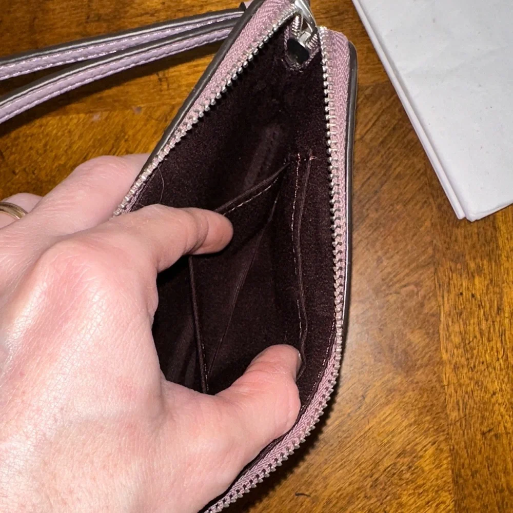 COACH Jasmine Leather Zip Wristlet in Dusty Lilac - Picture 7 of 9